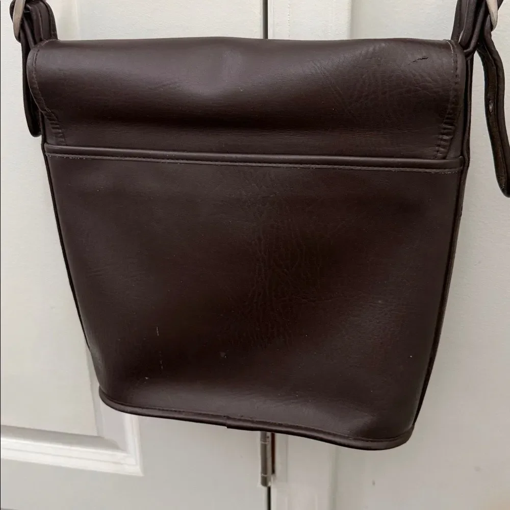 Vintage Coach 90s Whitney Crossbody Bag color brown